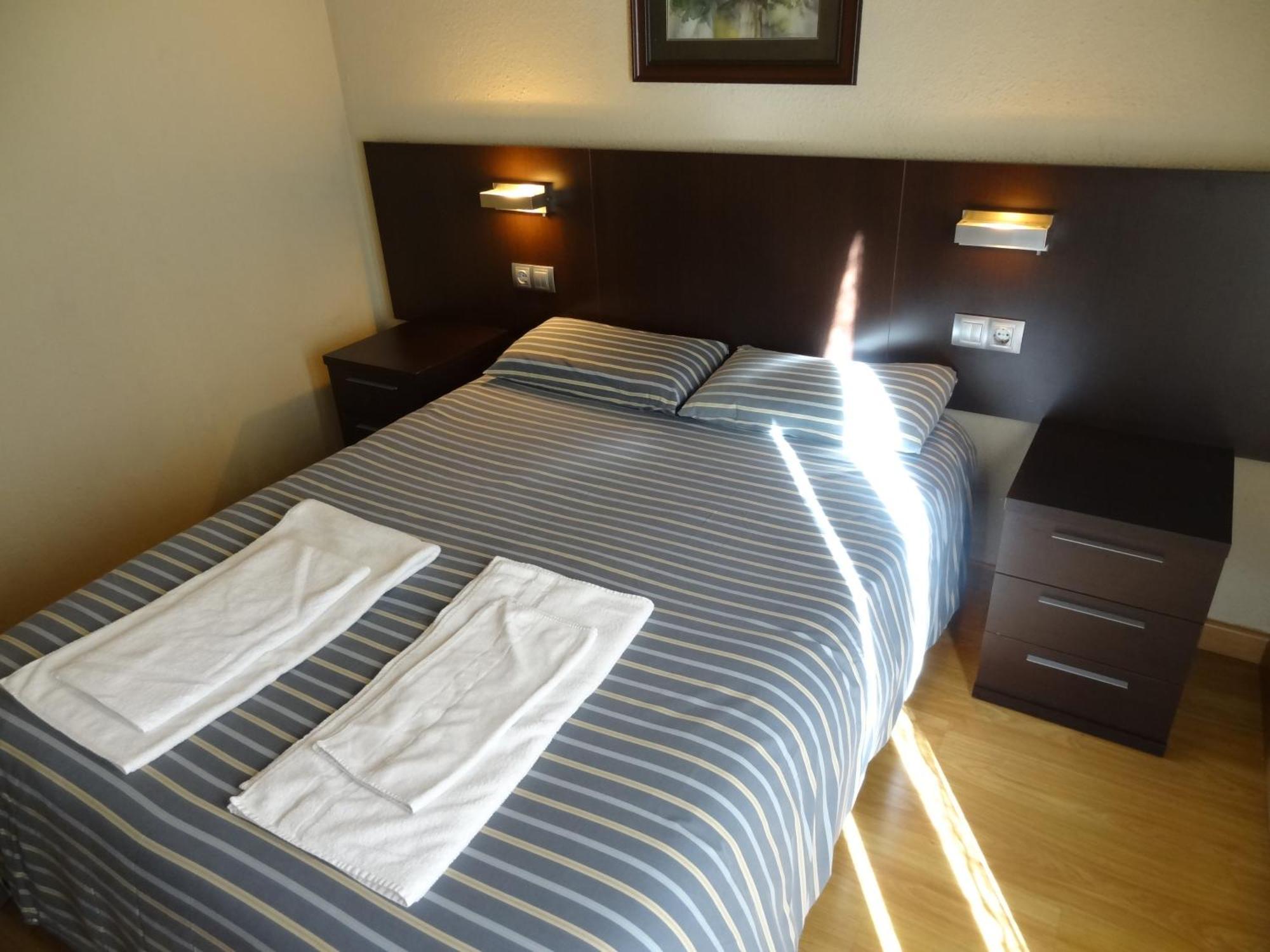 Hostal Cal Forner Hotel Andorra la Vella Exterior photo